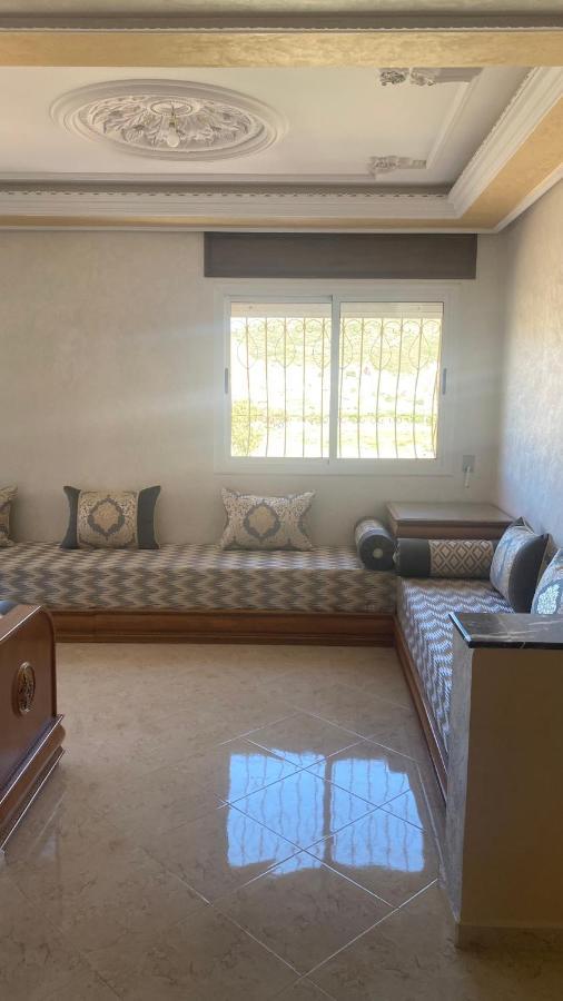 Big Appartement In Ksar Sgher And Close 塞吉尔堡 外观 照片